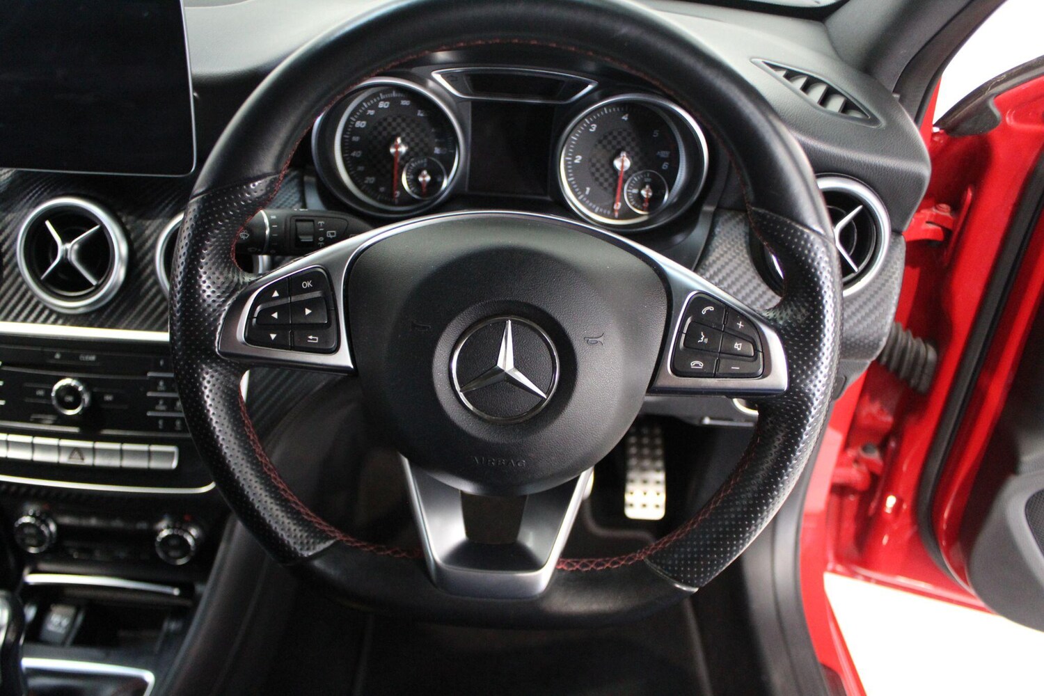 Used Mercedes-Benz A-Class for sale - 77909780: Photo 41