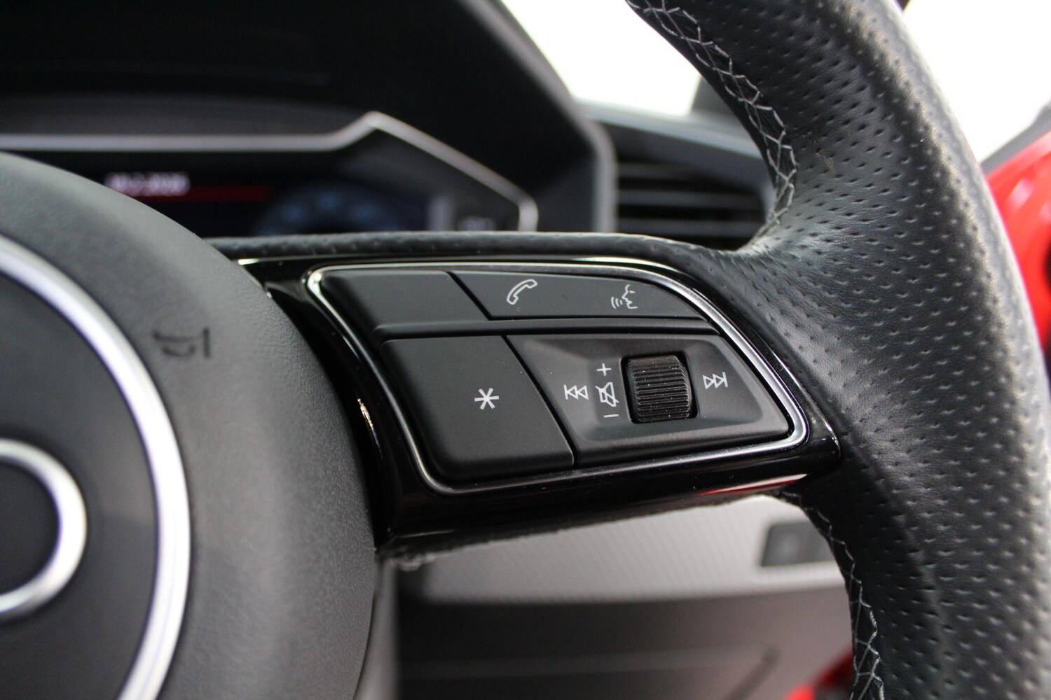 Used Audi A1 for sale - 77908722: Photo 40