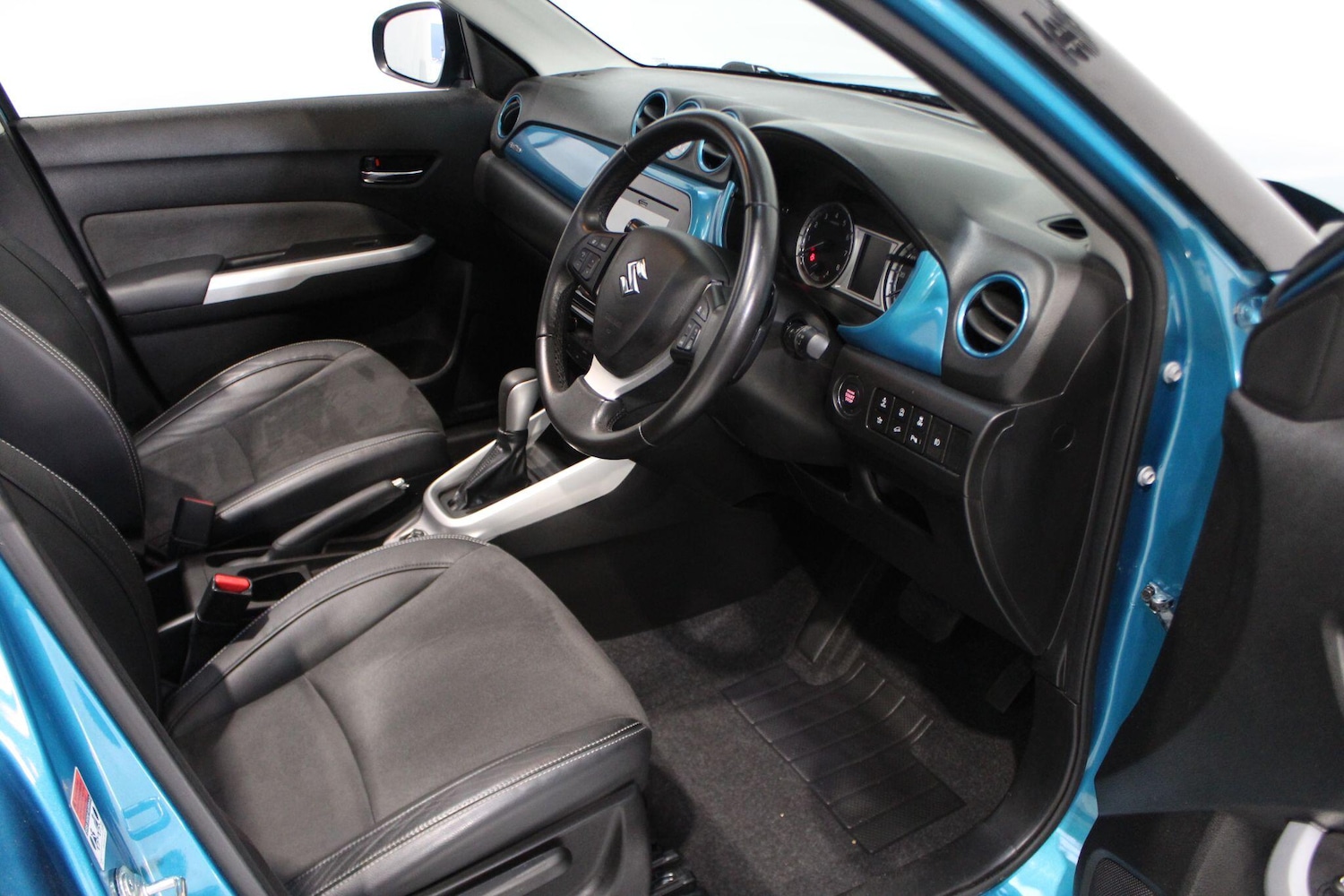 Used Suzuki Vitara 2016 for sale - 77909119: Photo 41