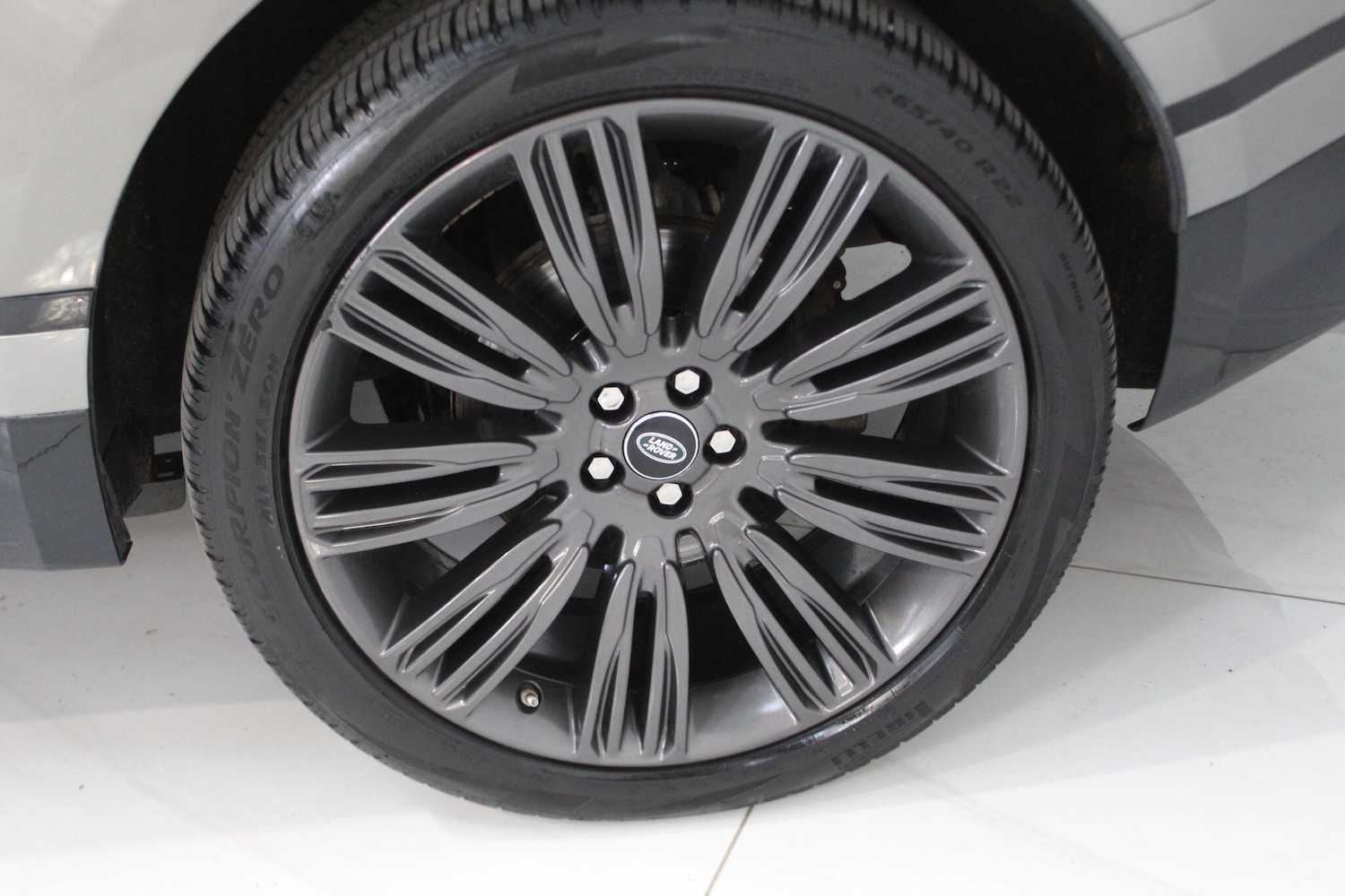 Used Land Rover Range Rover Velar for sale - 78136116: Photo 11