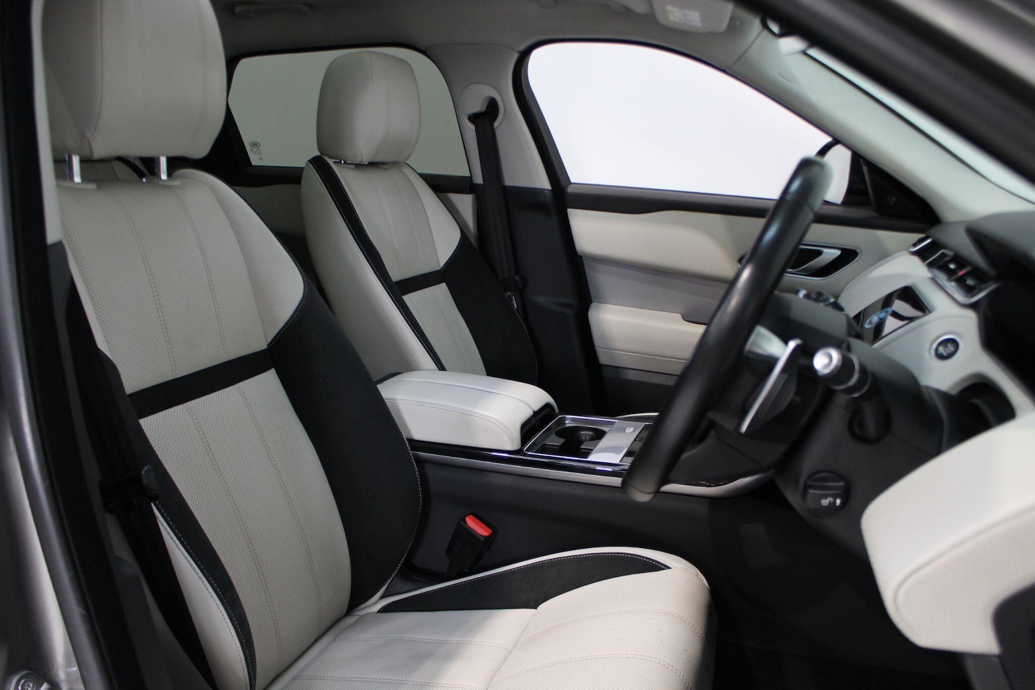 Used Land Rover Range Rover Velar for sale - 78136116: Photo 40