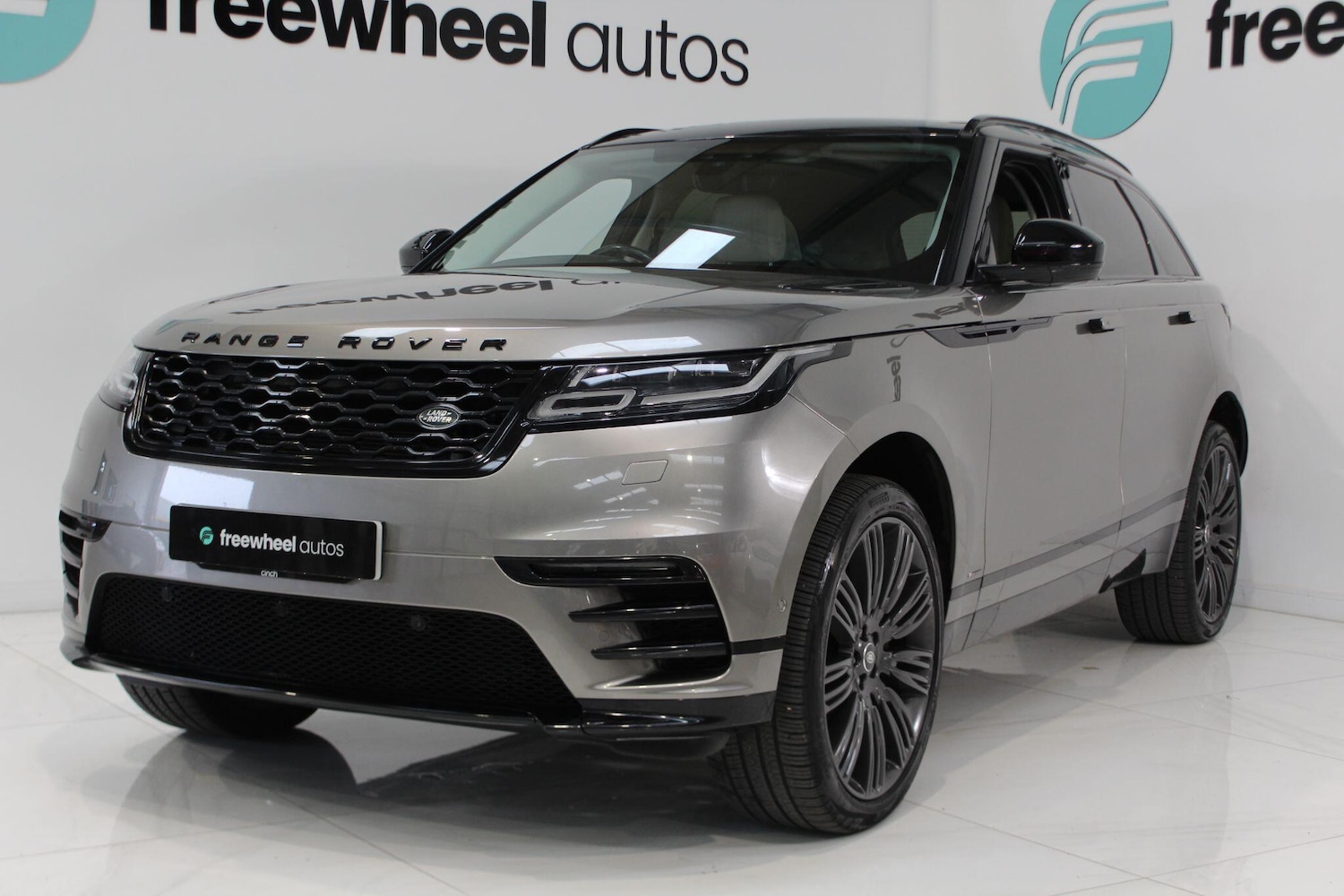 Used Land Rover Range Rover Velar for sale - 78136116: Photo 5