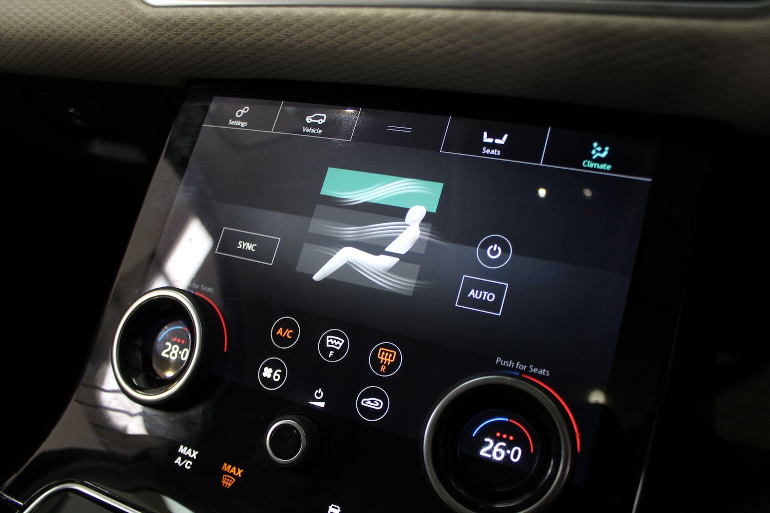 Used Land Rover Range Rover Velar for sale - 78136116: Photo 75