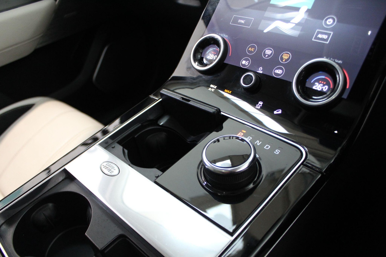 Used Land Rover Range Rover Velar for sale - 78136116: Photo 77