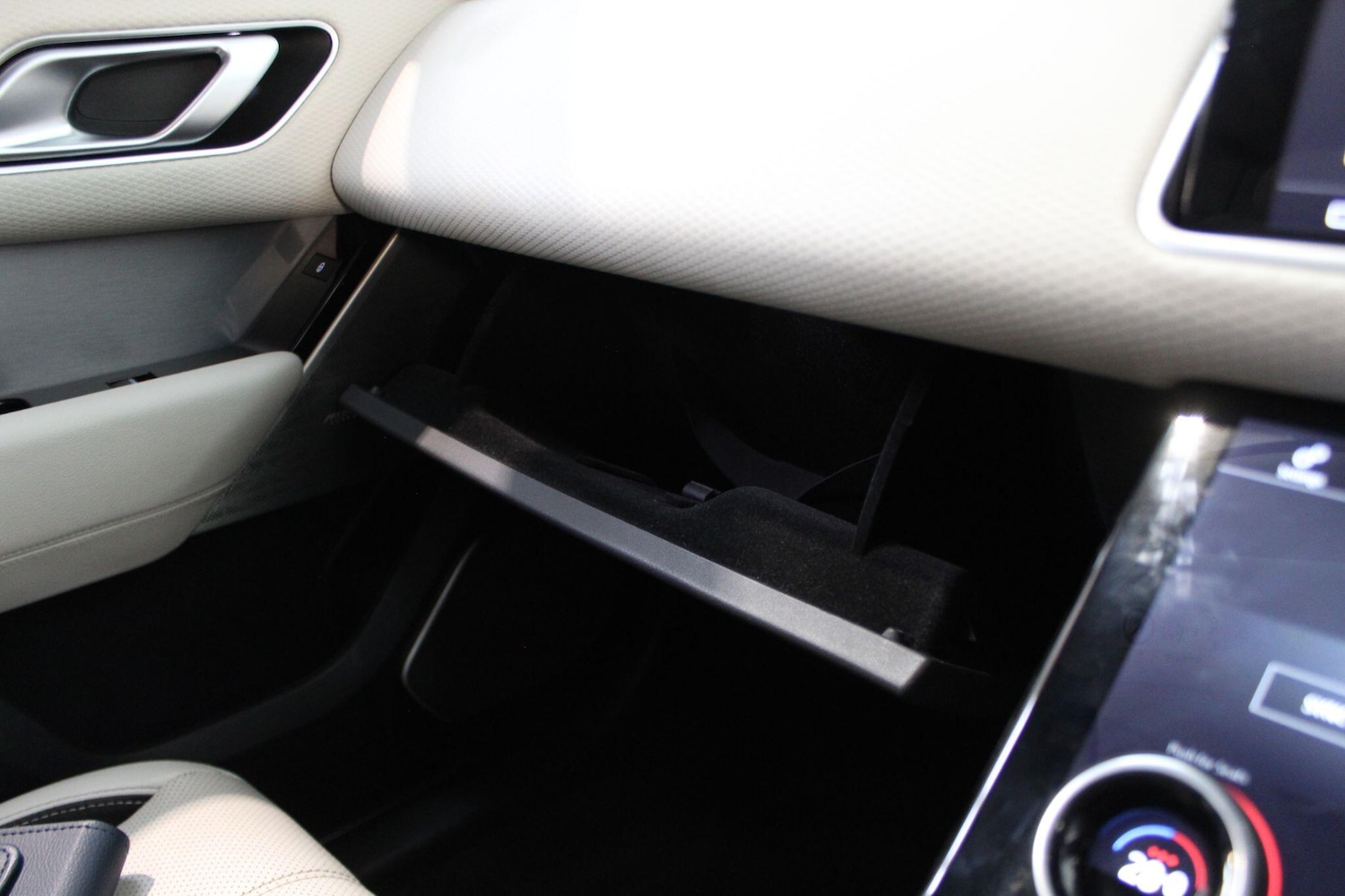 Used Land Rover Range Rover Velar for sale - 78136116: Photo 78