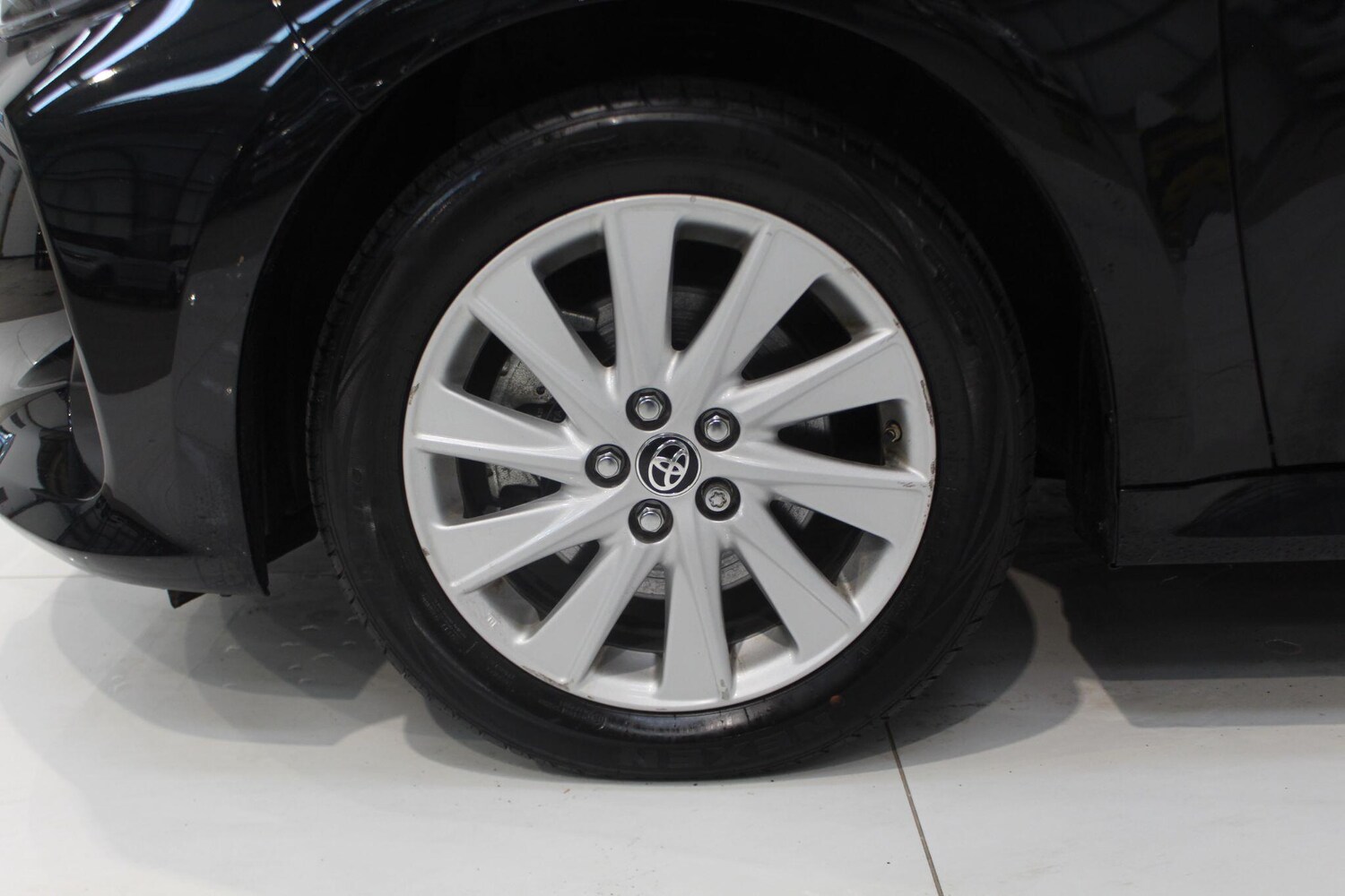 Used Toyota Yaris for sale - 77909541: Photo 26