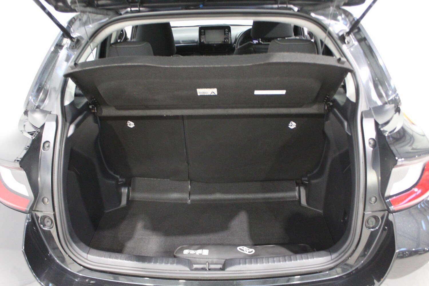 Used Toyota Yaris for sale - 77909541: Photo 45