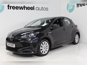 Used Toyota Yaris 2020 for sale - 77909541: Photo