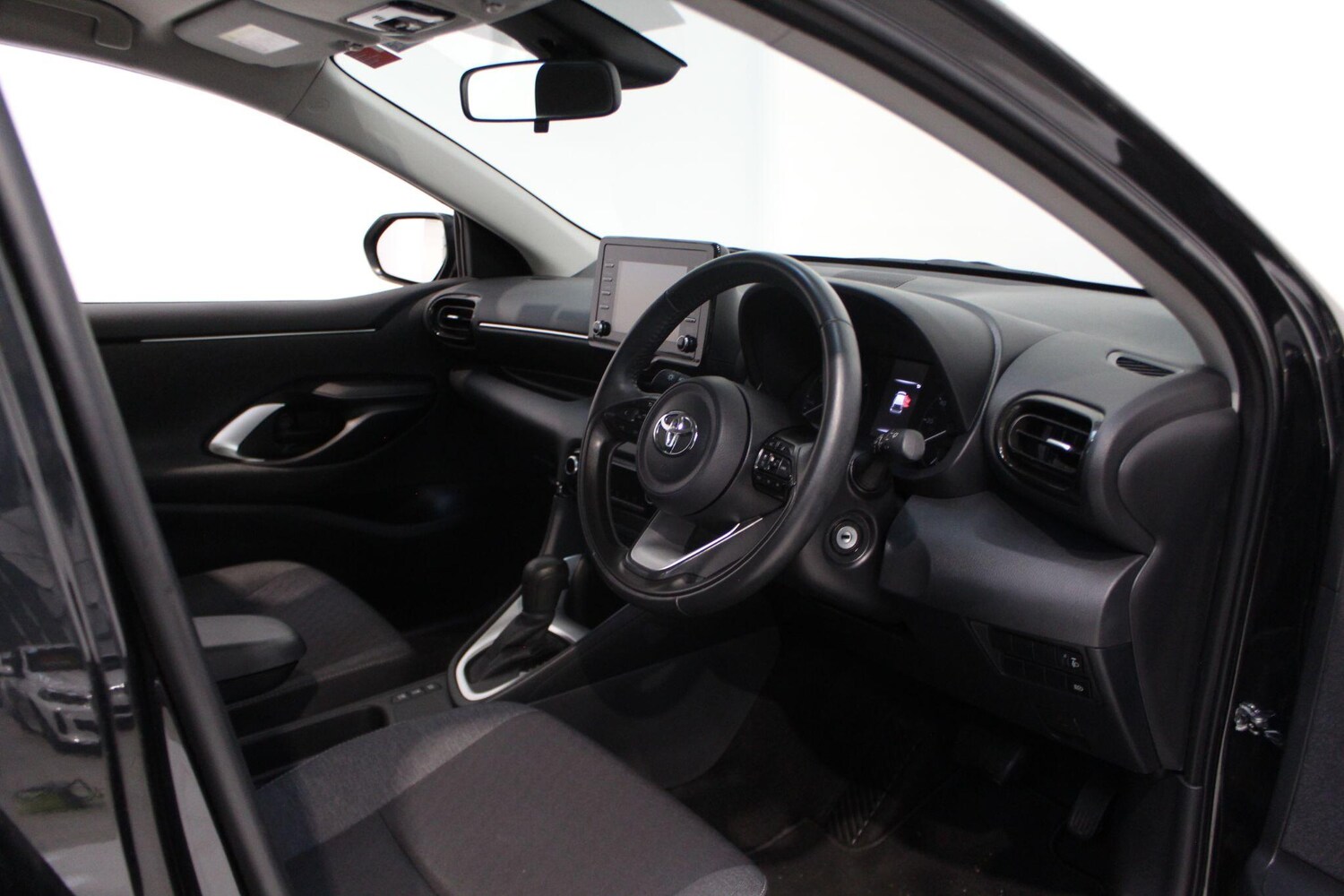 Used Toyota Yaris for sale - 77909541: Photo 62