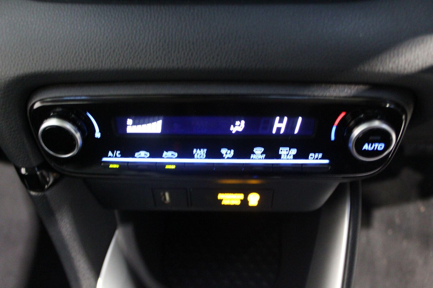 Used Toyota Yaris for sale - 77909541: Photo 85