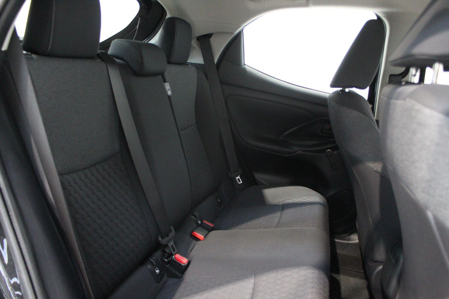 Used Toyota Yaris for sale - 77909541: Photo 89