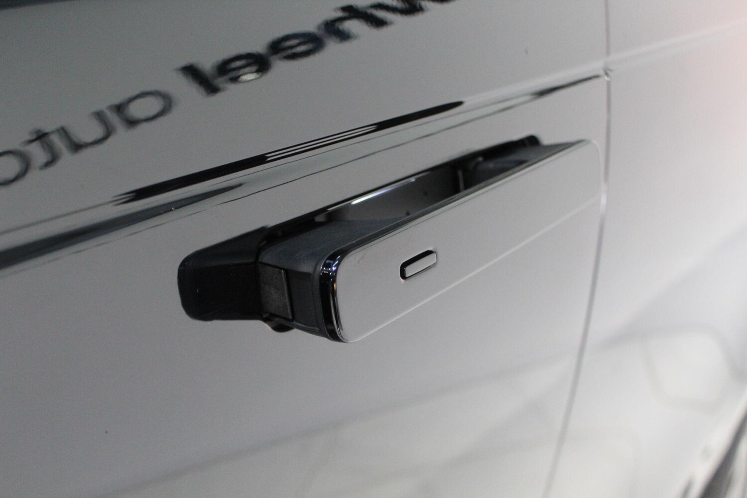 Used Land Rover Range Rover Velar 2020 for sale - 77908449: Photo 24