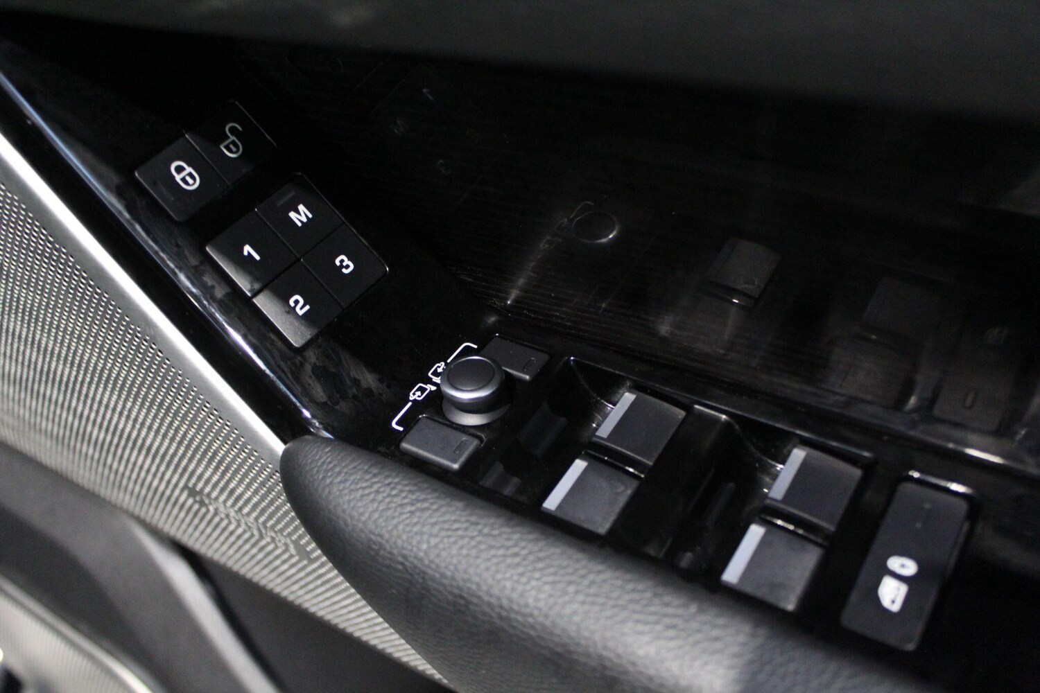 Used Land Rover Range Rover Velar 2020 for sale - 77908449: Photo 58