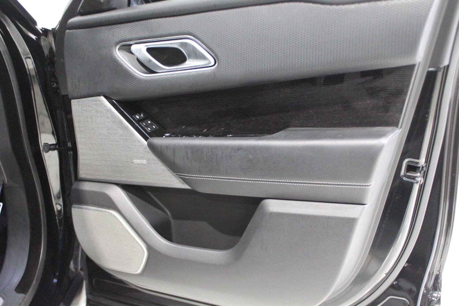 Used Land Rover Range Rover Velar 2020 for sale - 77908449: Photo 60