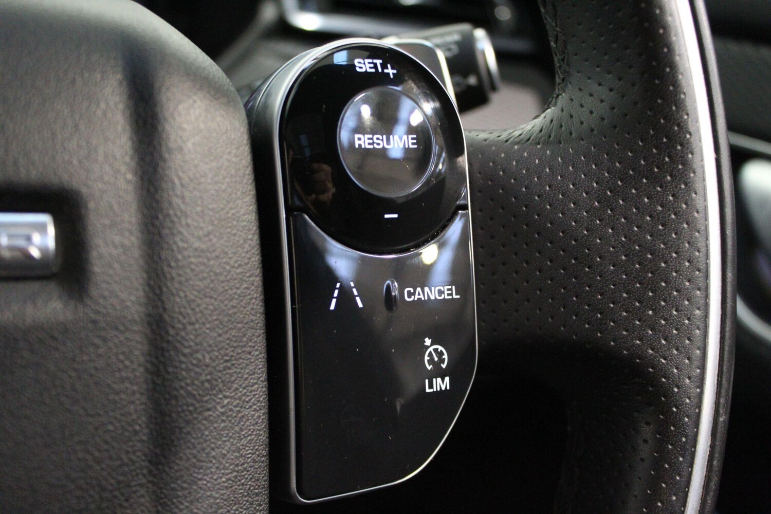 Used Land Rover Range Rover Velar 2020 for sale - 77908449: Photo 79