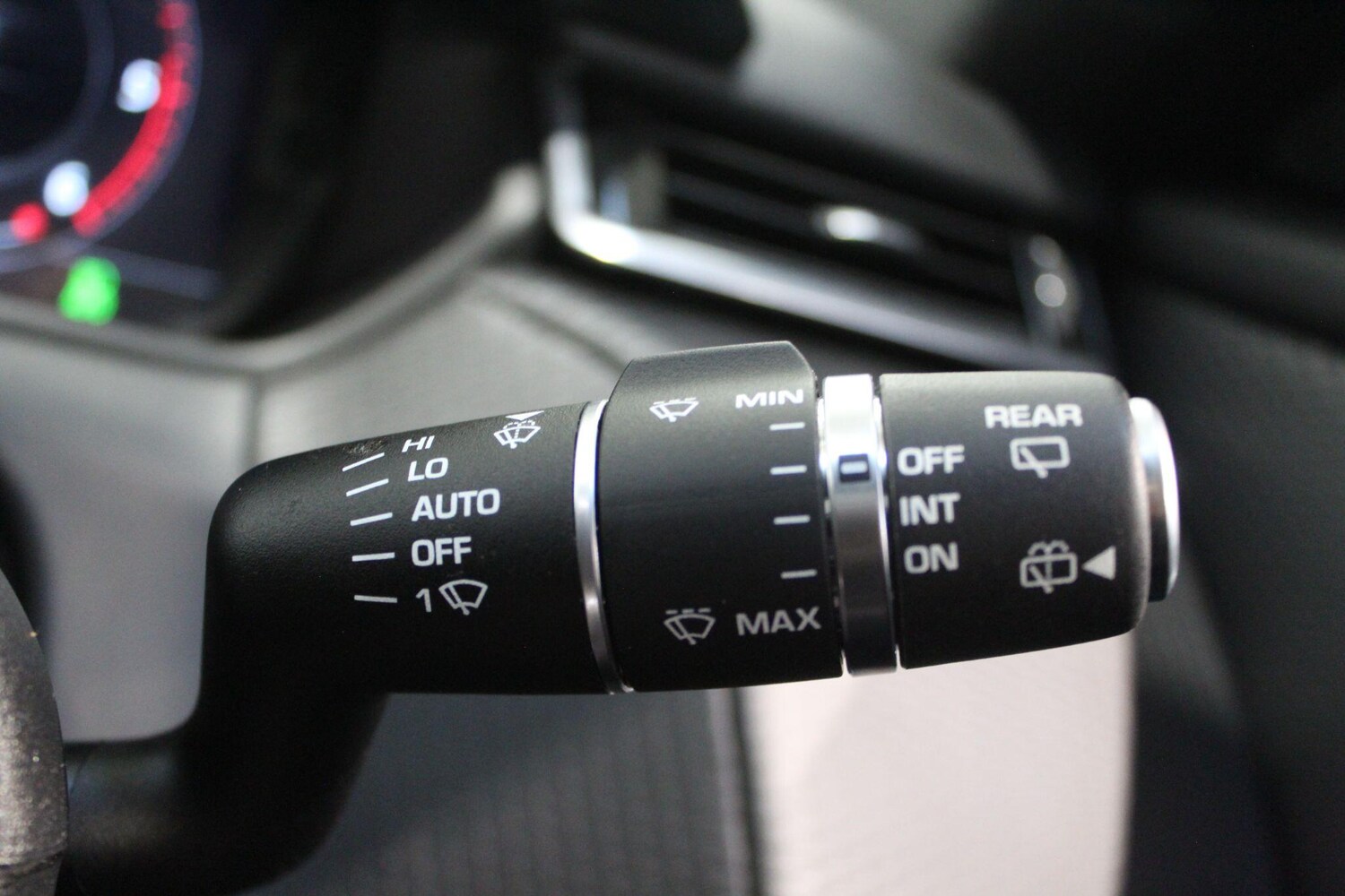 Used Land Rover Range Rover Velar 2020 for sale - 77908449: Photo 81