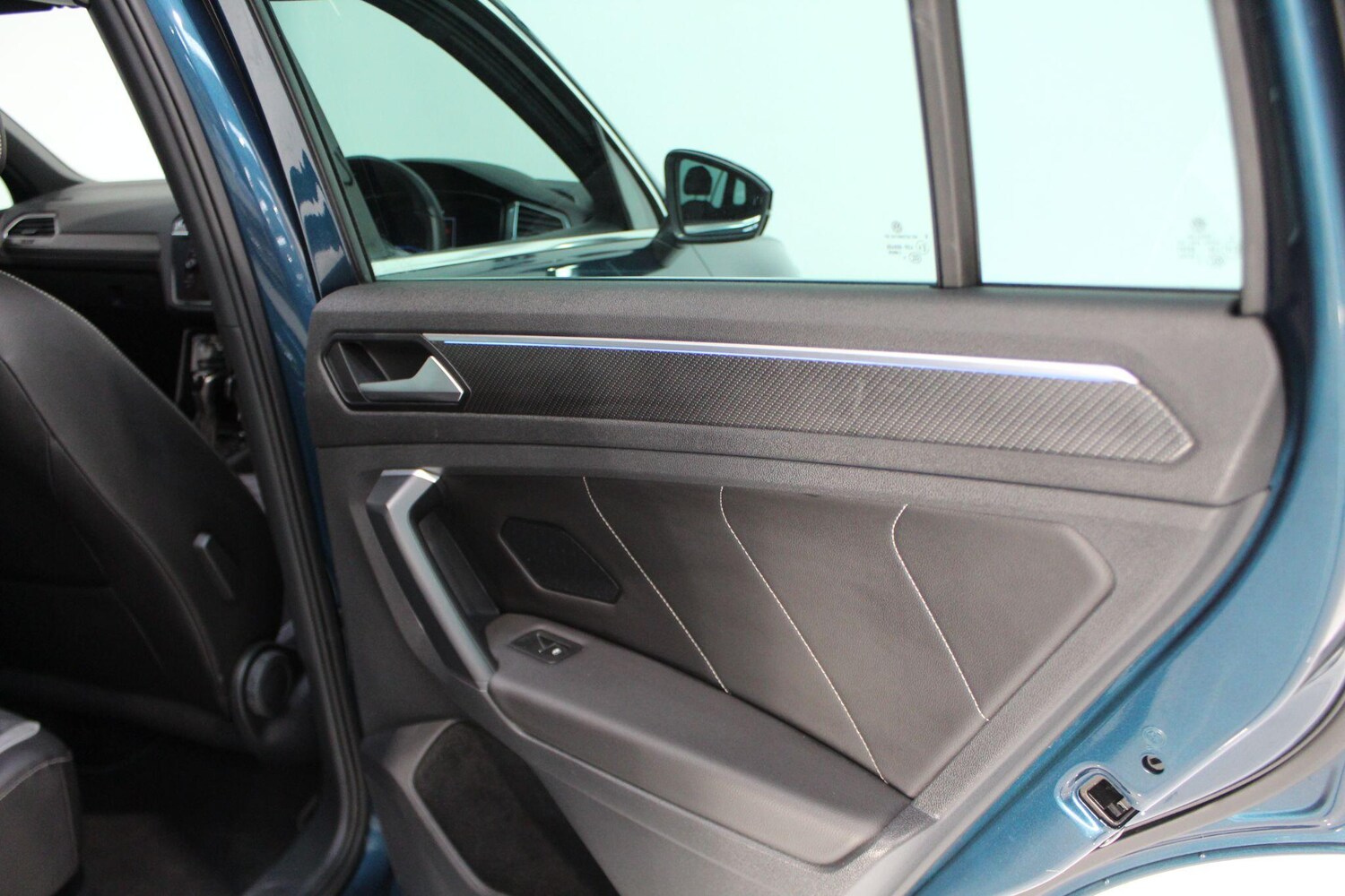 Used Volkswagen Tiguan 2021 for sale - 77908499: Photo 31