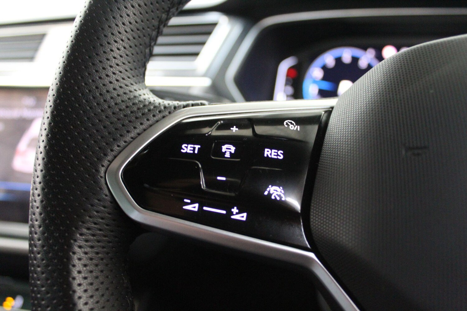 Used Volkswagen Tiguan 2021 for sale - 77908499: Photo 47