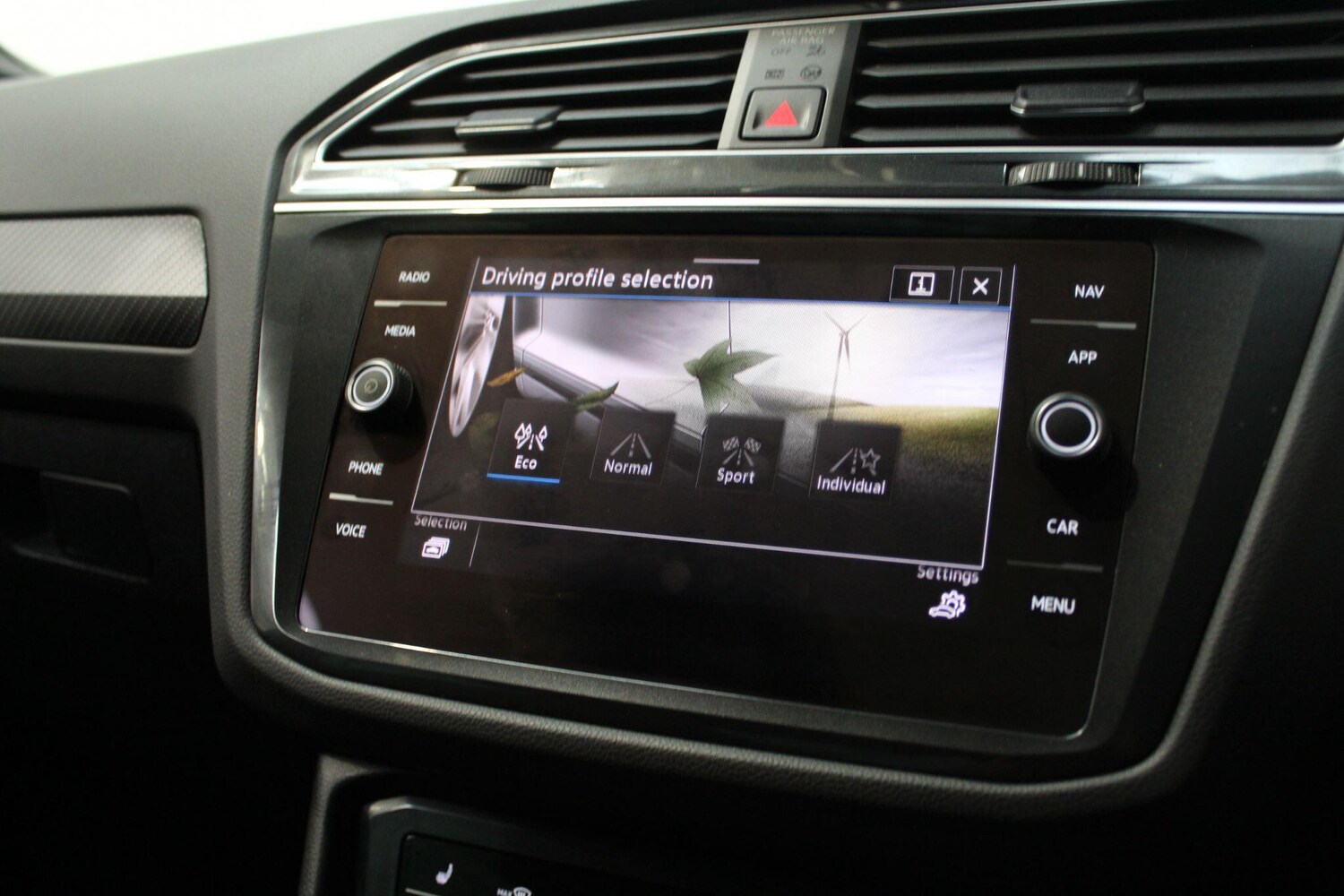 Used Volkswagen Tiguan 2021 for sale - 77908499: Photo 66