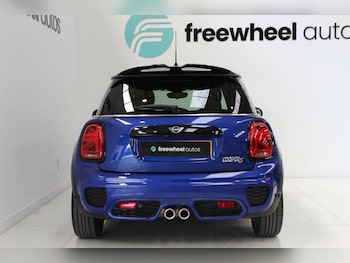 Used MINI Hatch 2019 for sale - 79601120: Photo