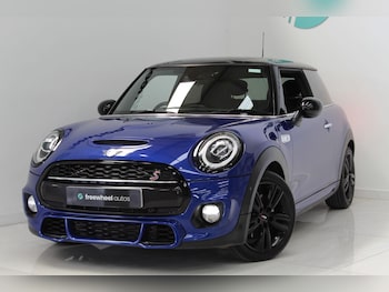 Used MINI Hatch 2019 for sale - 79601120: Photo