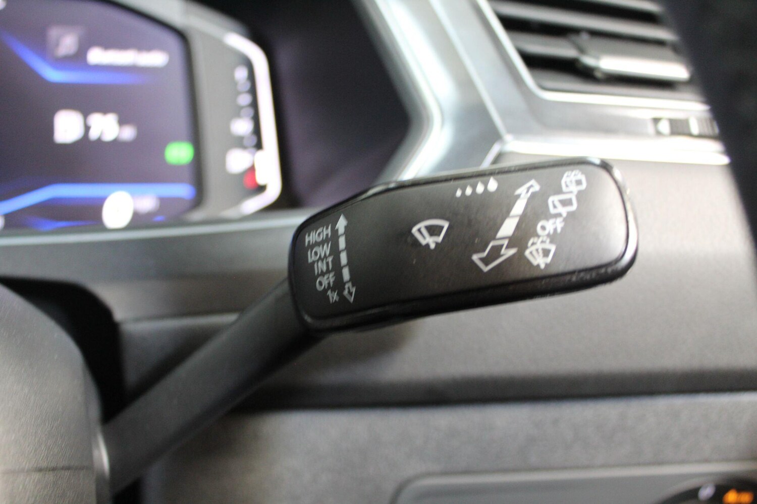 Used Volkswagen Tiguan Allspace 2022 for sale - 78170977: Photo 92