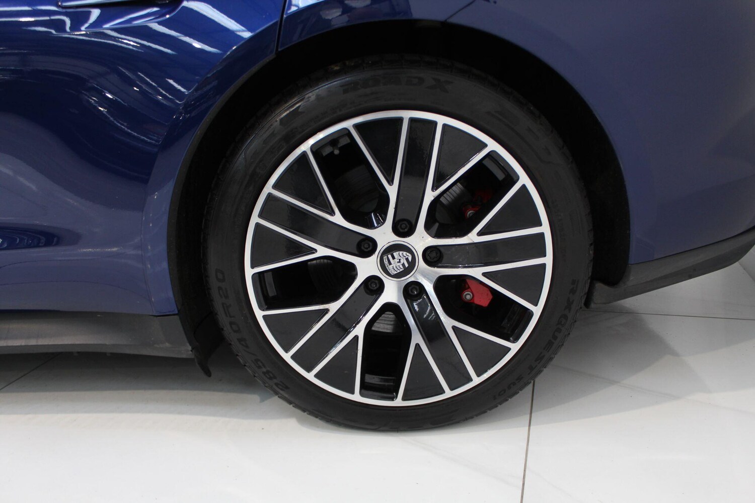 Used Porsche Taycan 2021 for sale - 77908851: Photo 16