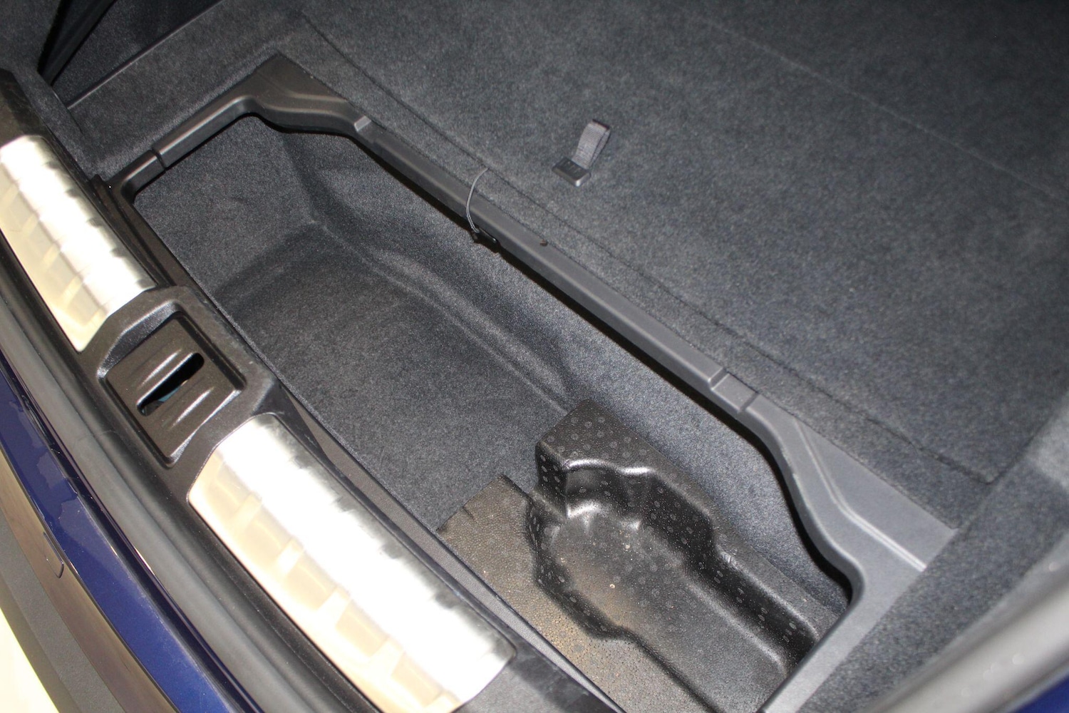 Used Porsche Taycan 2021 for sale - 77908851: Photo 28