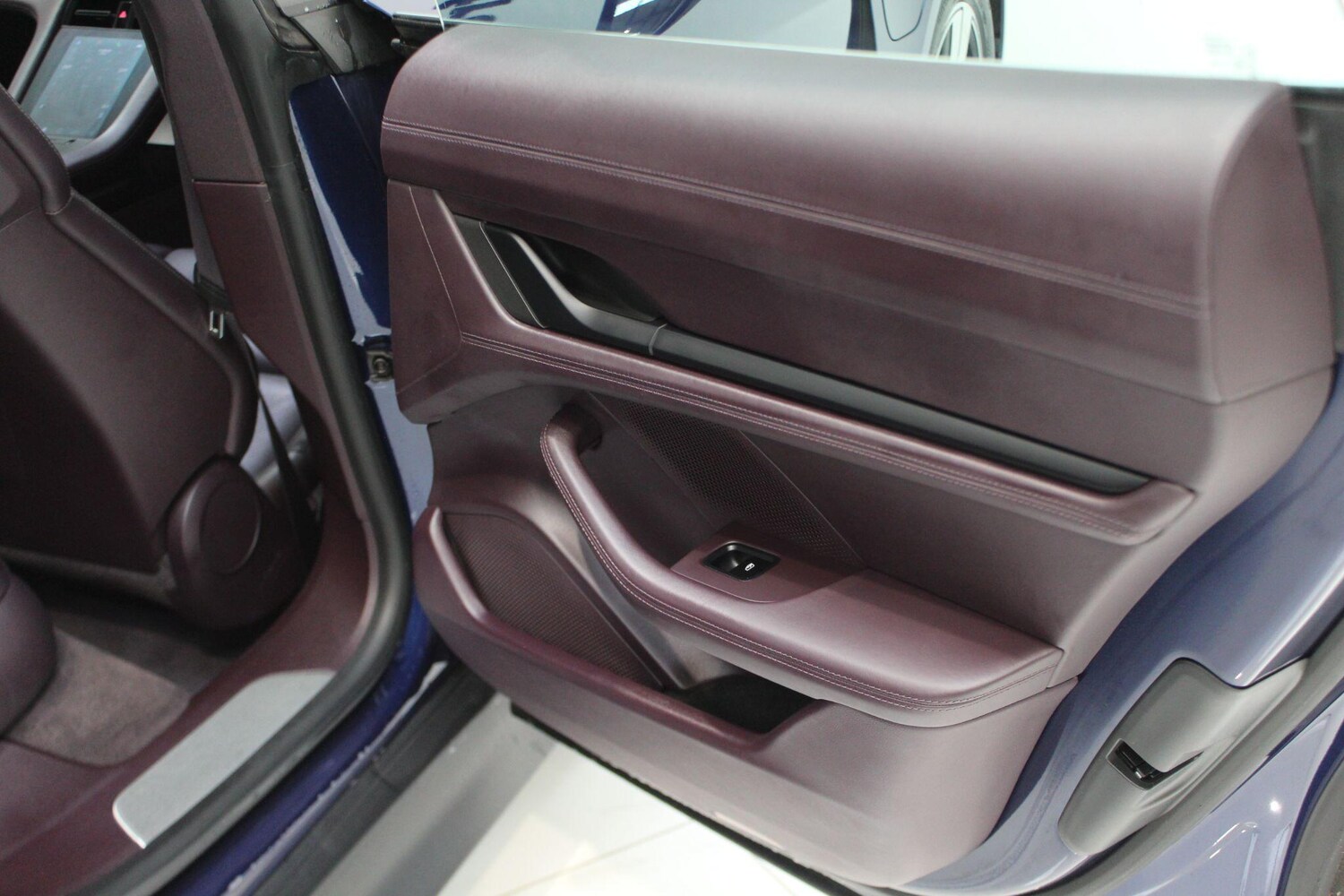 Used Porsche Taycan 2021 for sale - 77908851: Photo 33