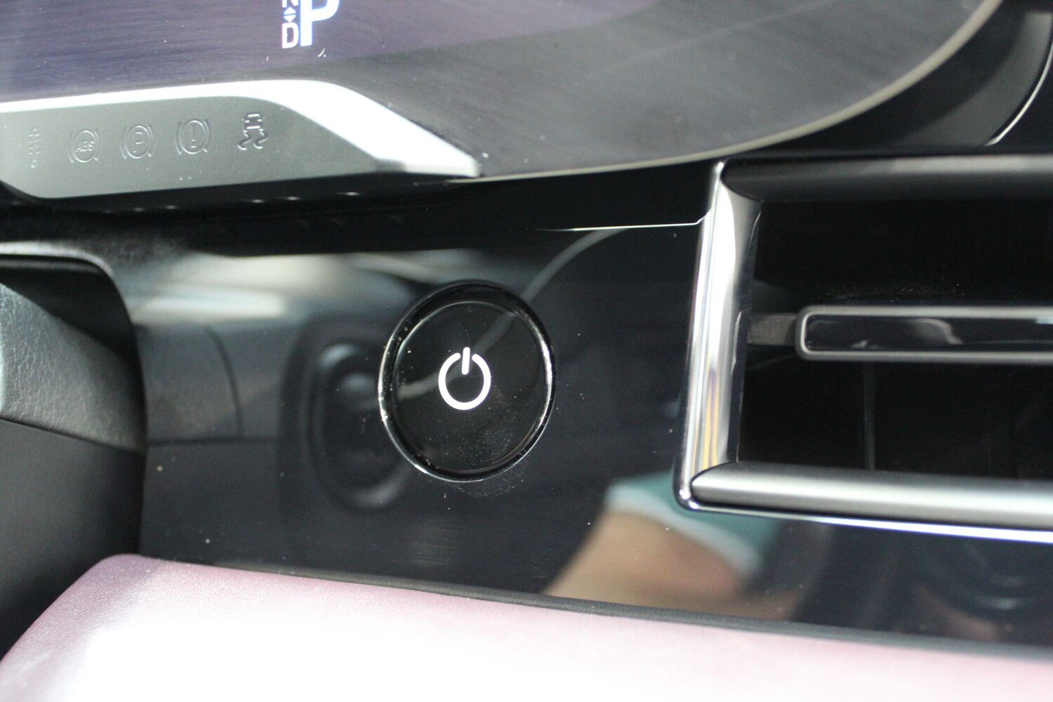 Used Porsche Taycan 2021 for sale - 77908851: Photo 45