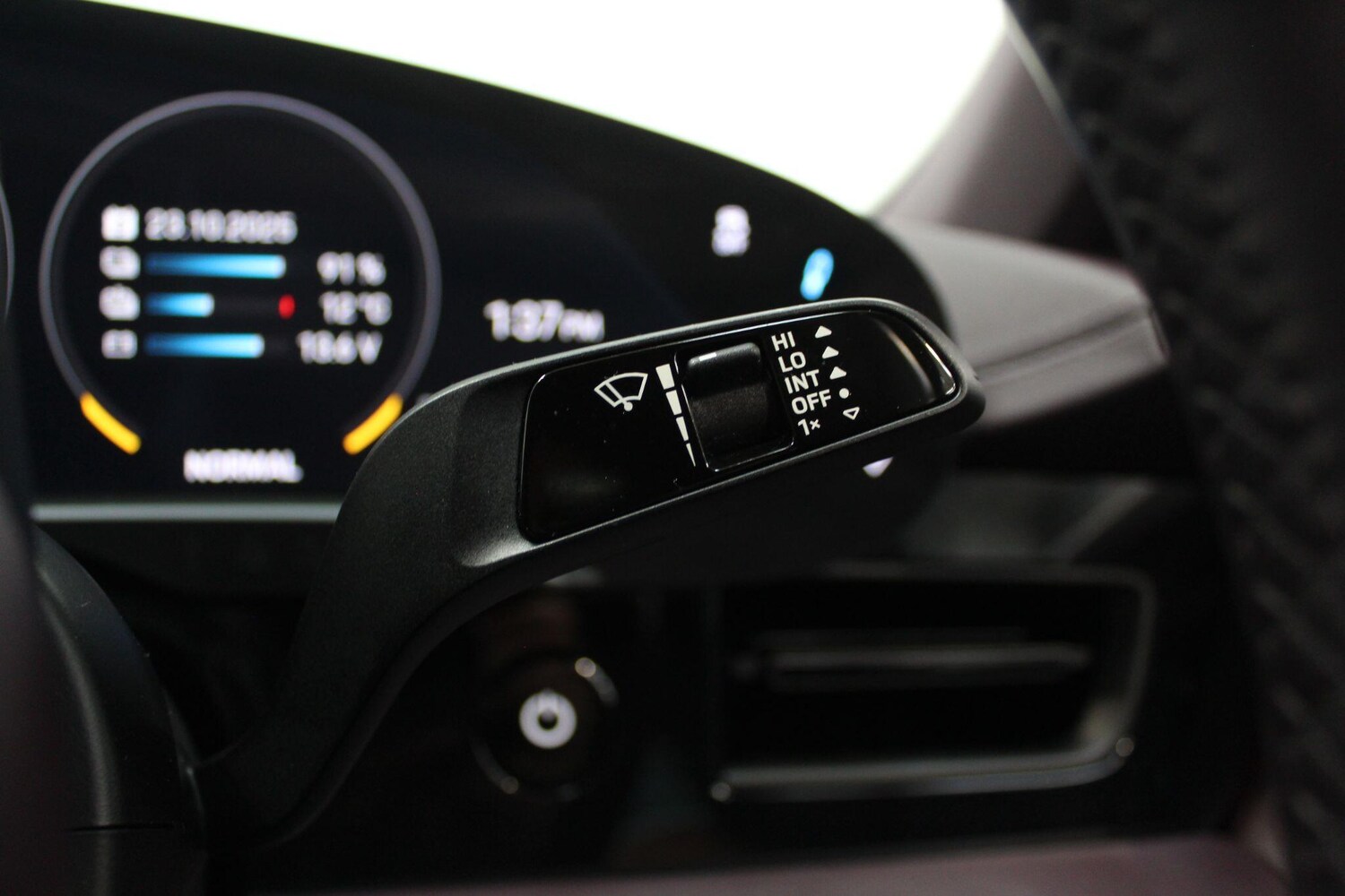 Used Porsche Taycan 2021 for sale - 77908851: Photo 47