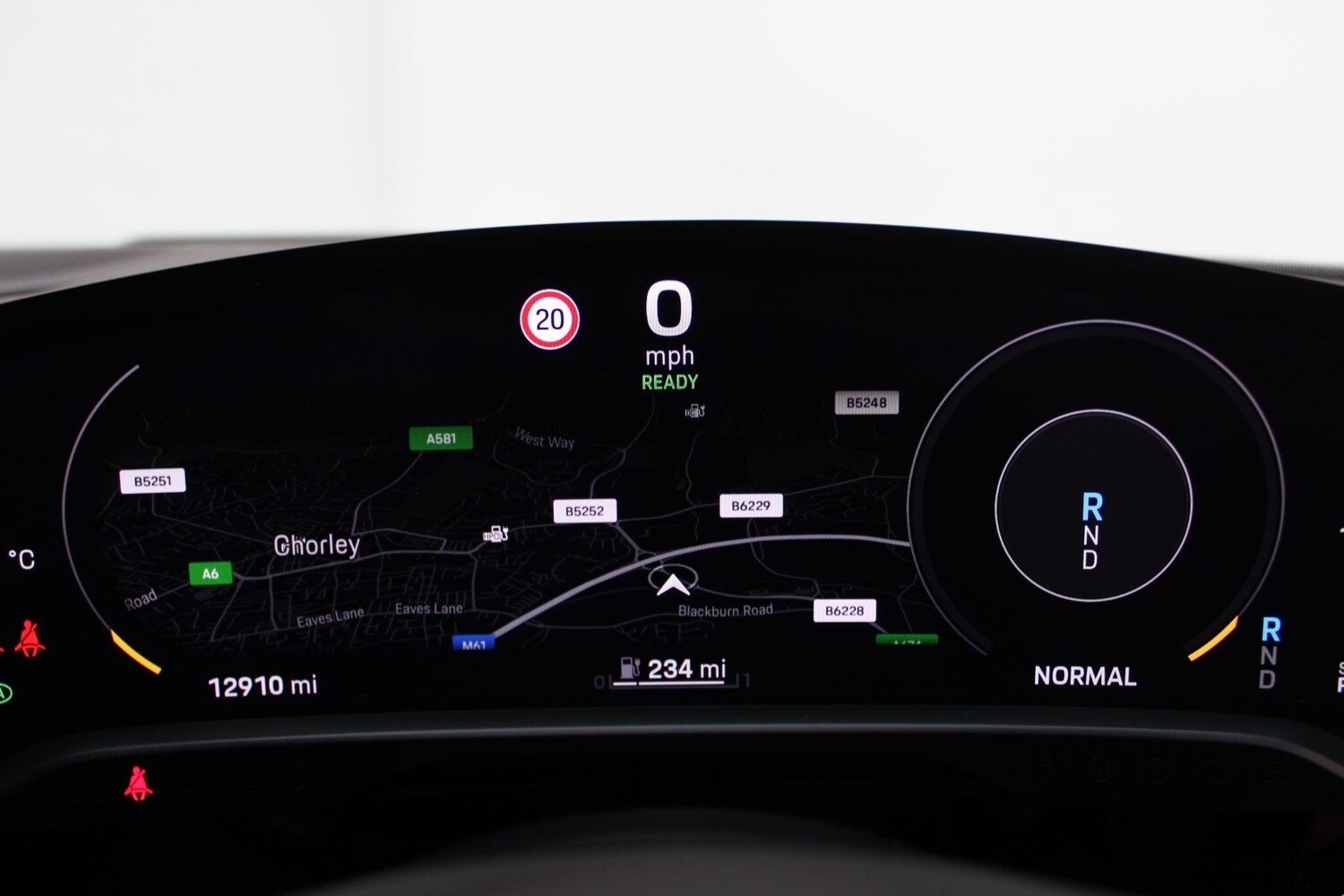 Used Porsche Taycan 2021 for sale - 77908851: Photo 52