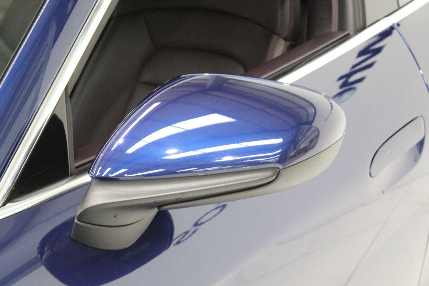 Used Porsche Taycan 2021 for sale - 77908851: Photo 9