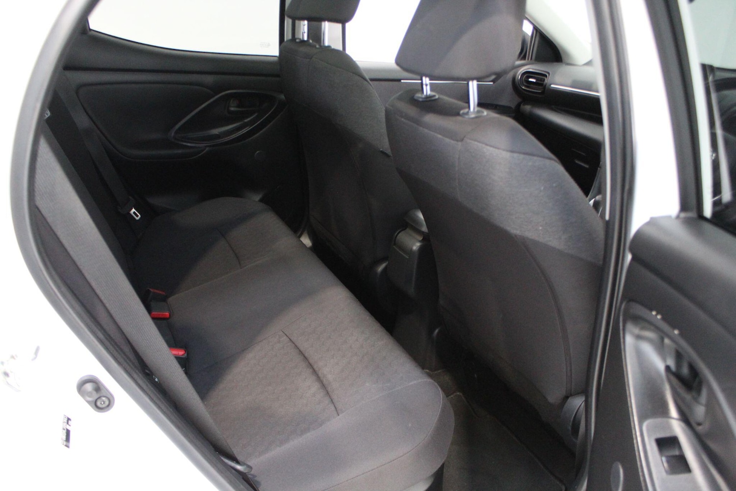 Used Toyota Yaris for sale - 77909596: Photo 25