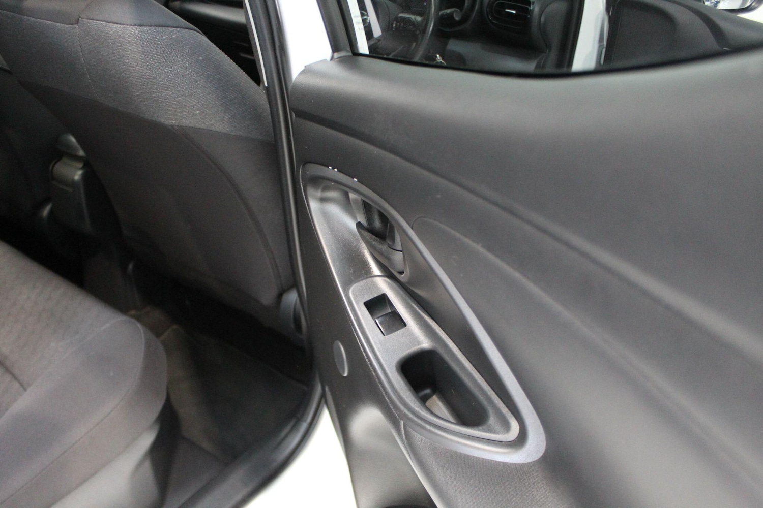 Used Toyota Yaris for sale - 77909596: Photo 26