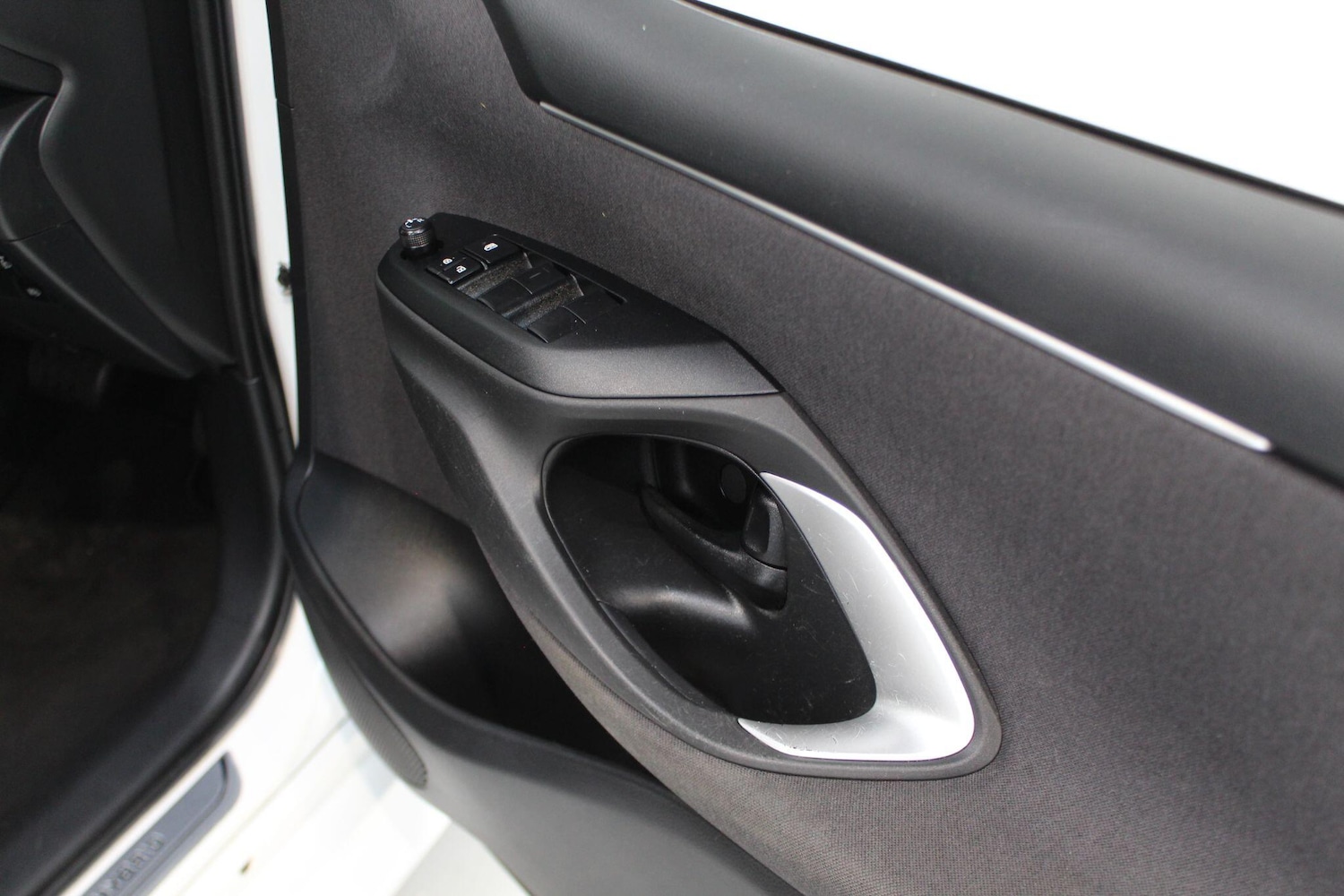 Used Toyota Yaris for sale - 77909596: Photo 29