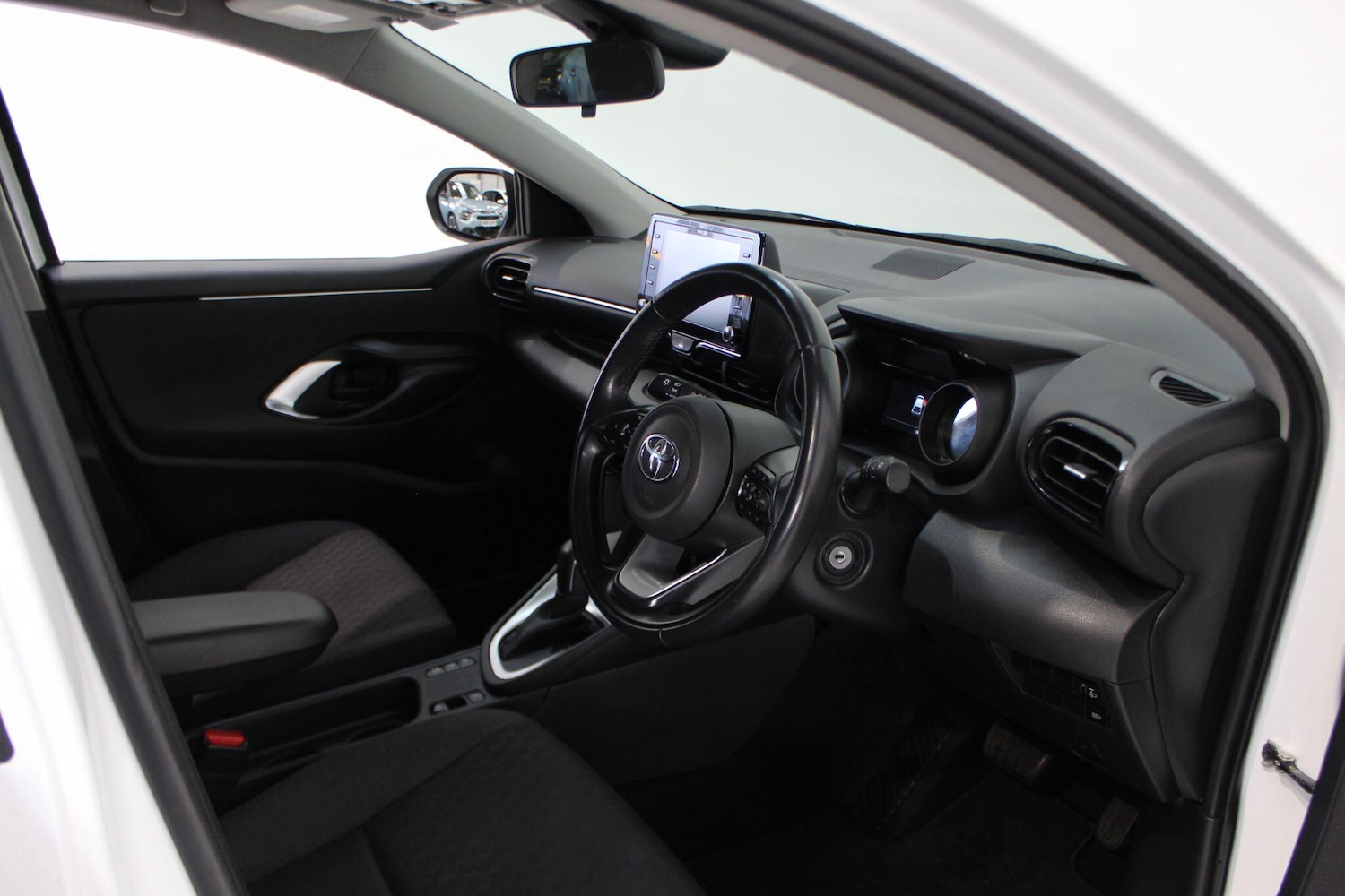 Used Toyota Yaris for sale - 77909596: Photo 37