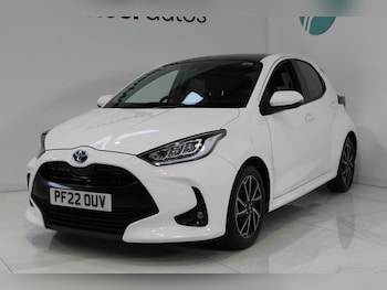 Used Toyota Yaris 2022 for sale - 77909596: Photo