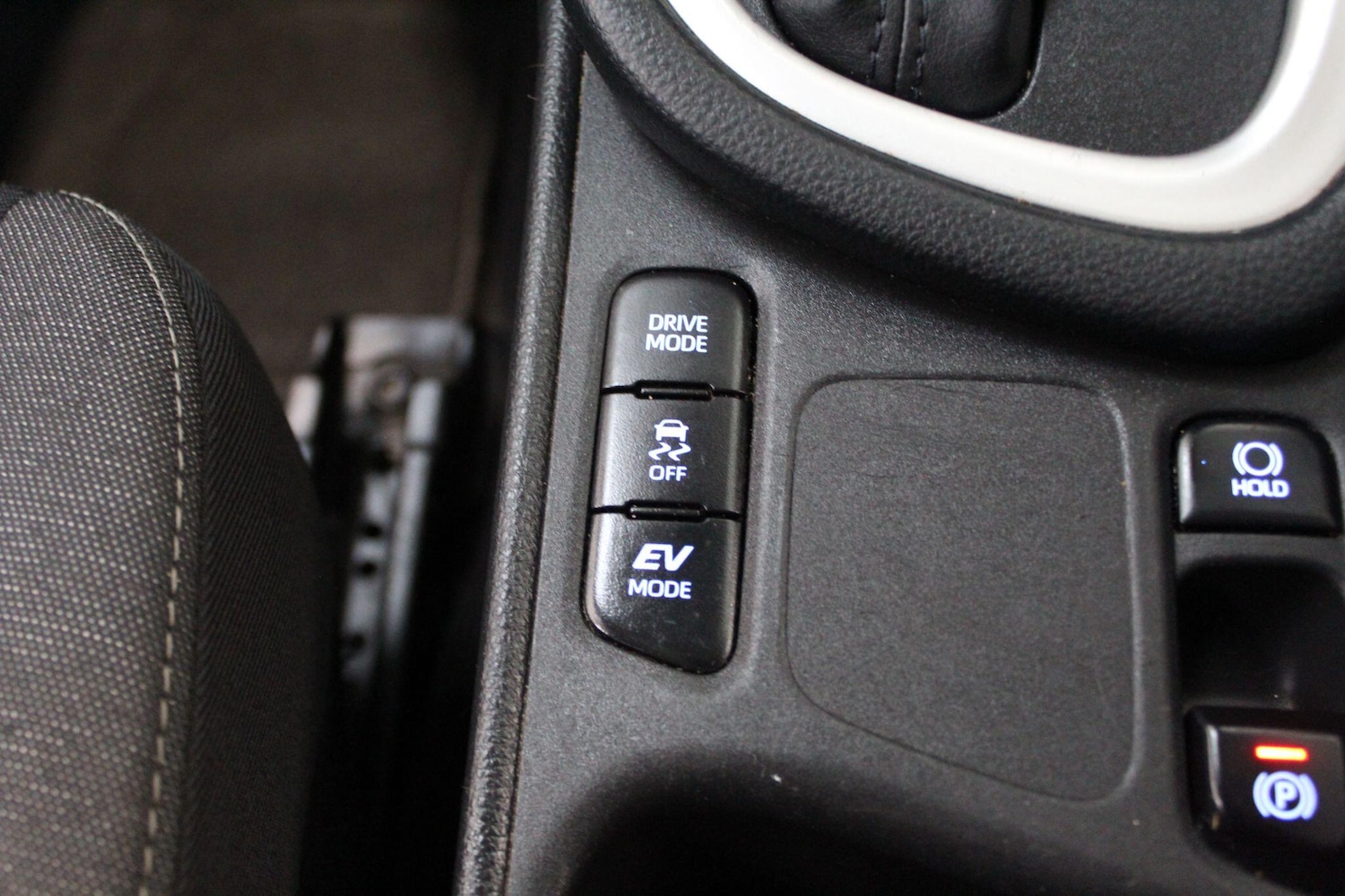 Used Toyota Yaris for sale - 77909596: Photo 63