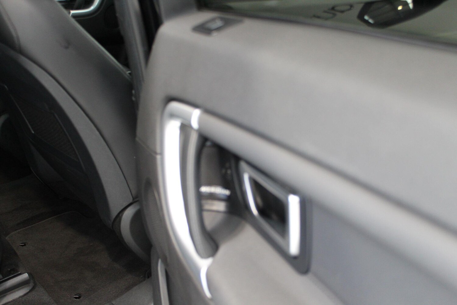 Used Land Rover Discovery Sport 2019 for sale - 77908881: Photo 36