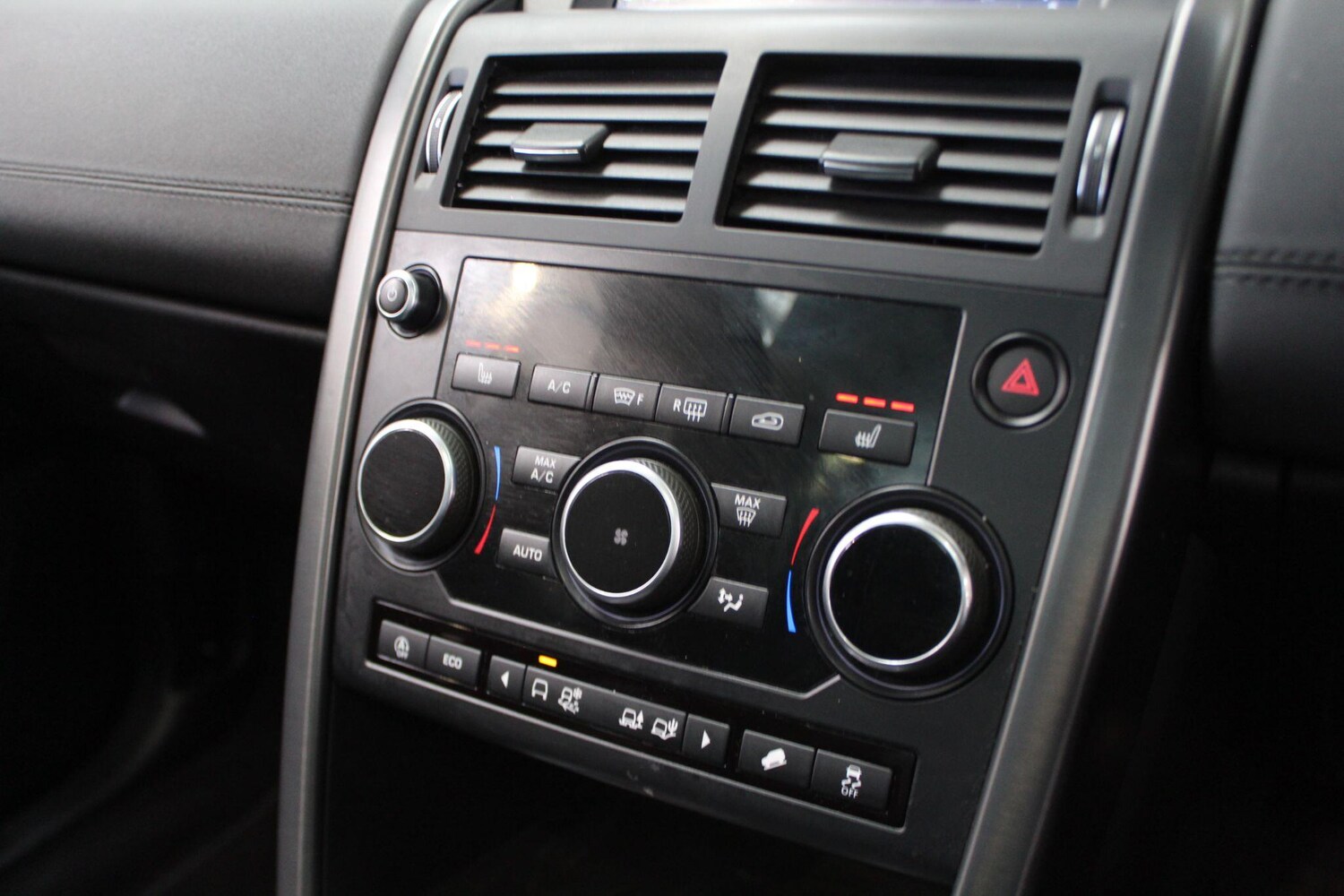 Used Land Rover Discovery Sport 2019 for sale - 77908881: Photo 72