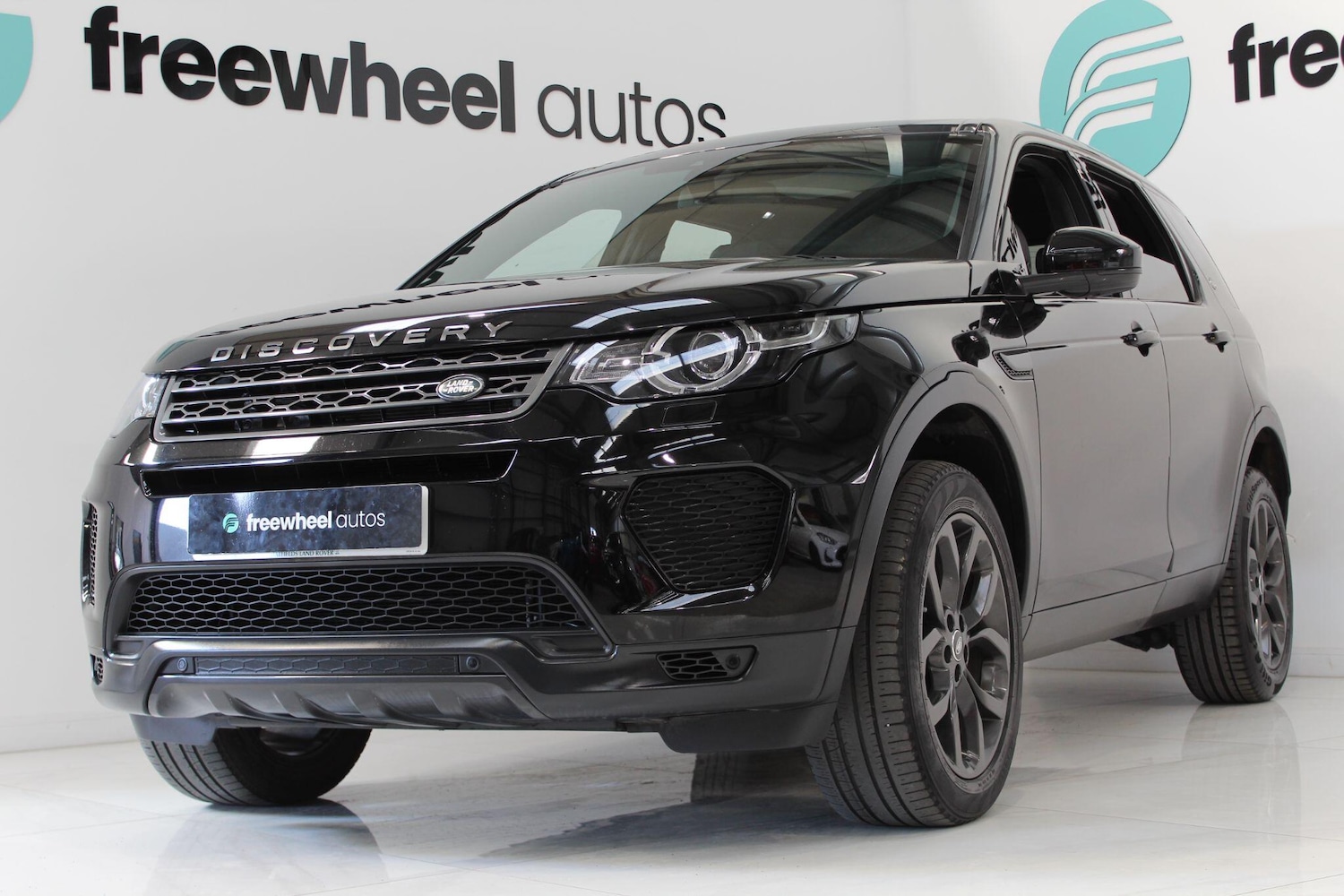 Used Land Rover Discovery Sport 2019 for sale - 77908881: Photo 8