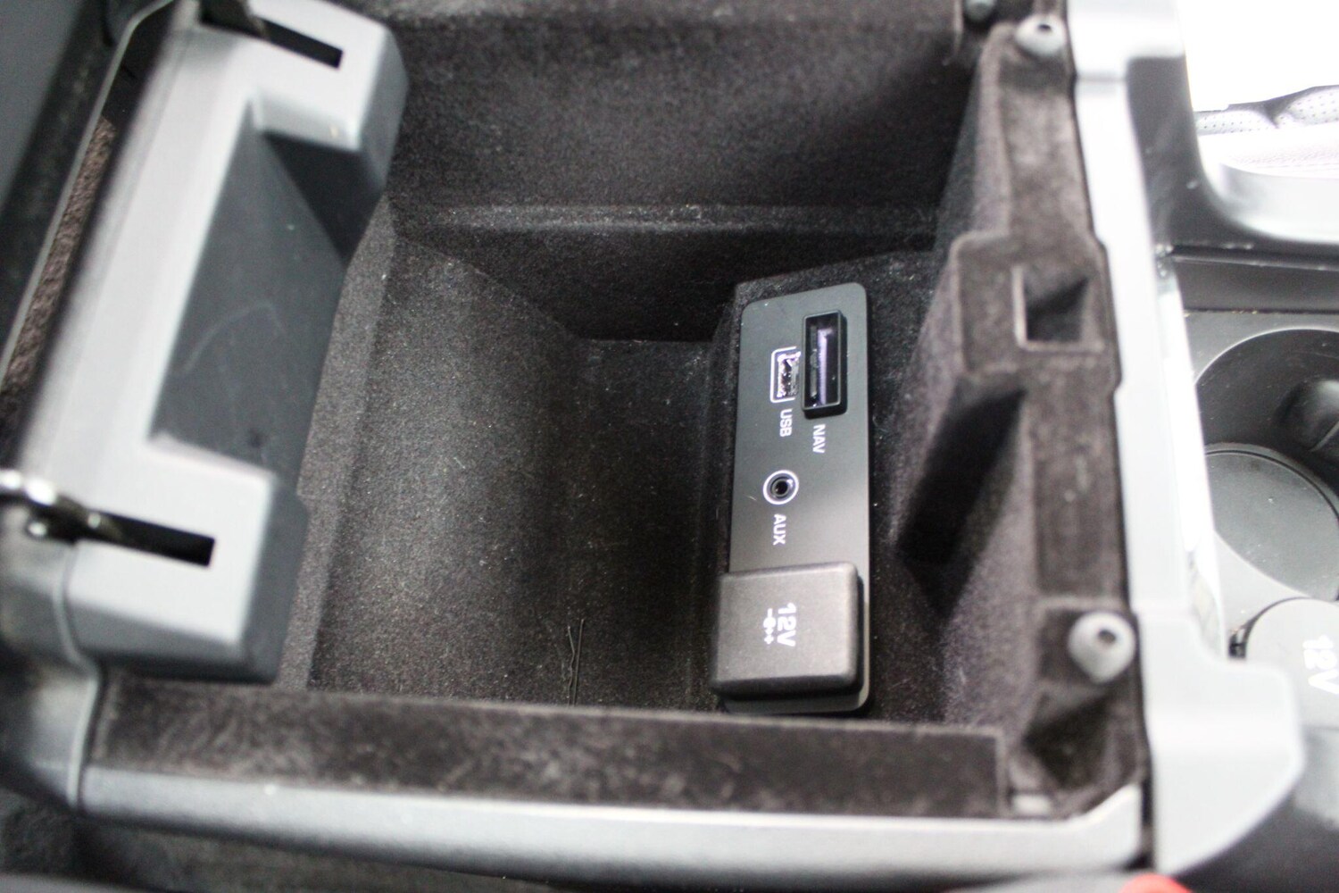 Used Land Rover Discovery Sport 2019 for sale - 77908881: Photo 82