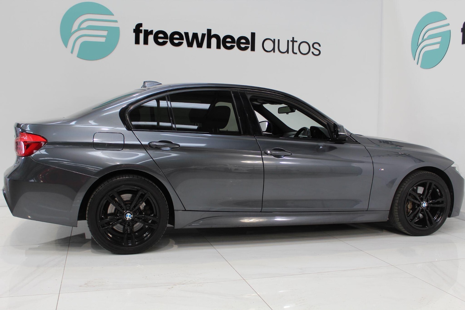 Used BMW 3 Series 2017 for sale - 77908929: Photo 18