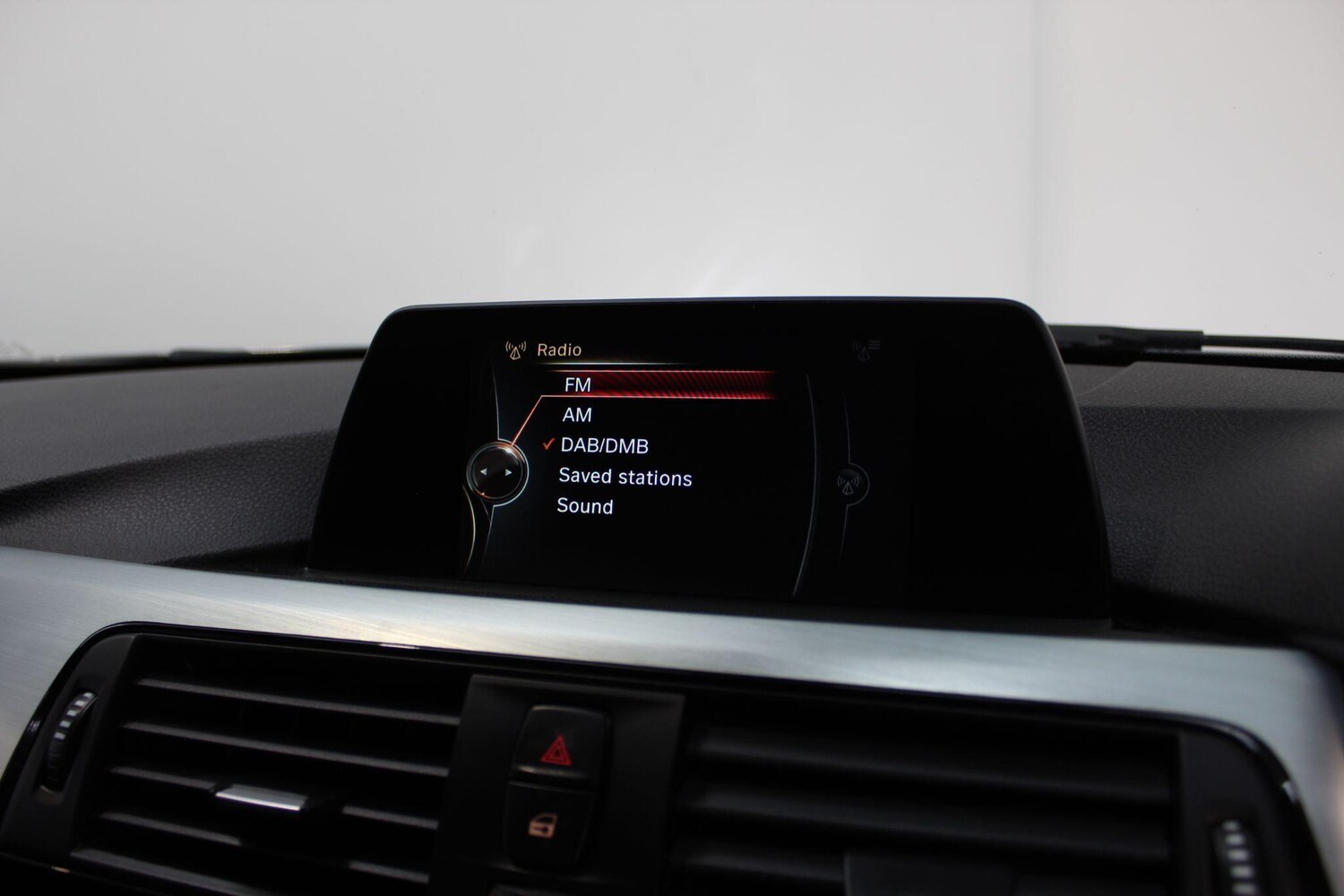 Used BMW 3 Series 2017 for sale - 77908929: Photo 53