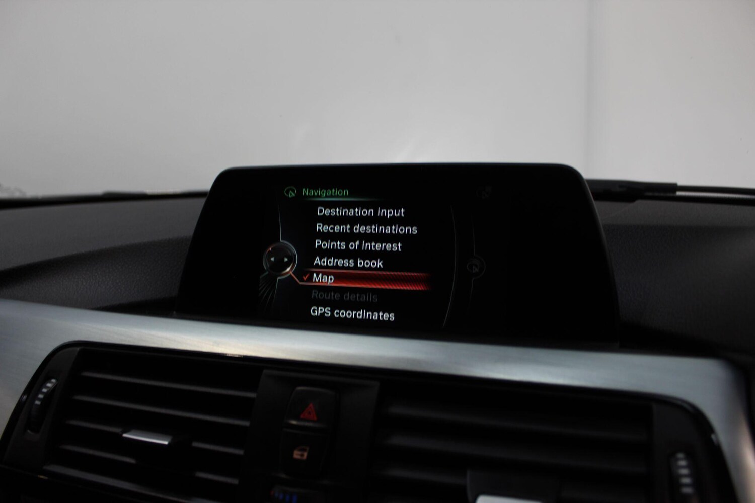 Used BMW 3 Series 2017 for sale - 77908929: Photo 55