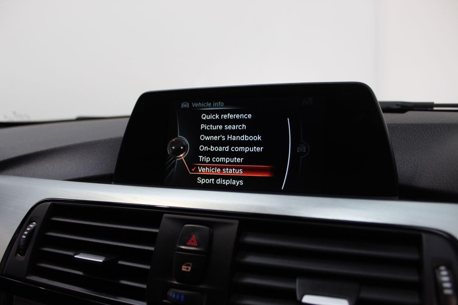 Used BMW 3 Series 2017 for sale - 77908929: Photo 59