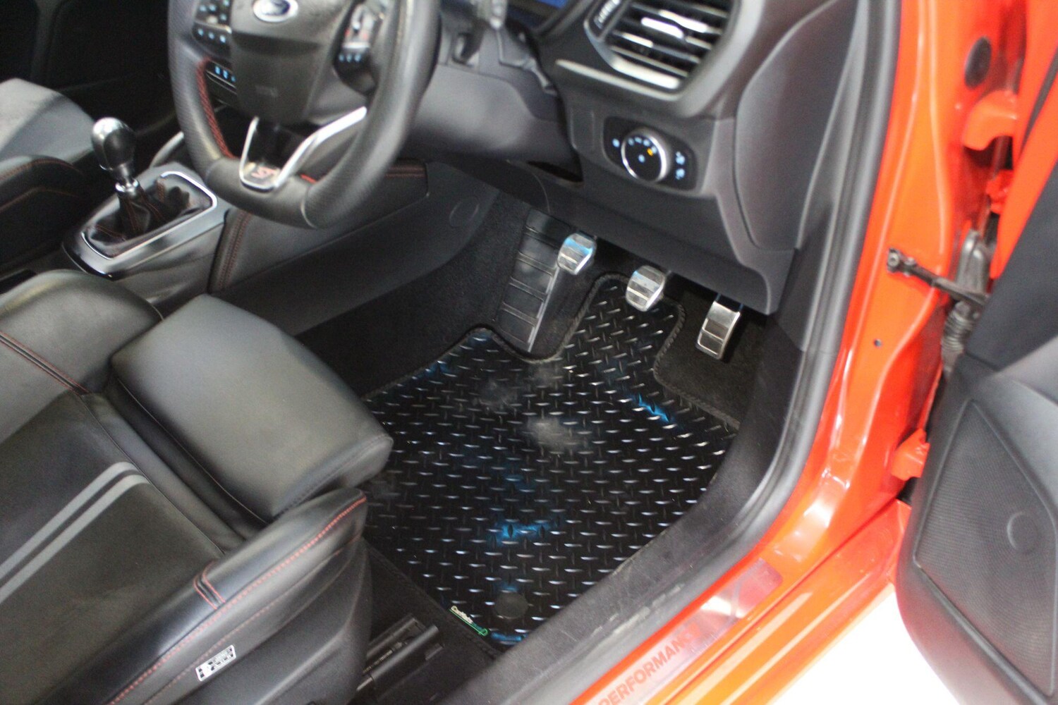 Used Ford Focus for sale - 77909613: Photo 45