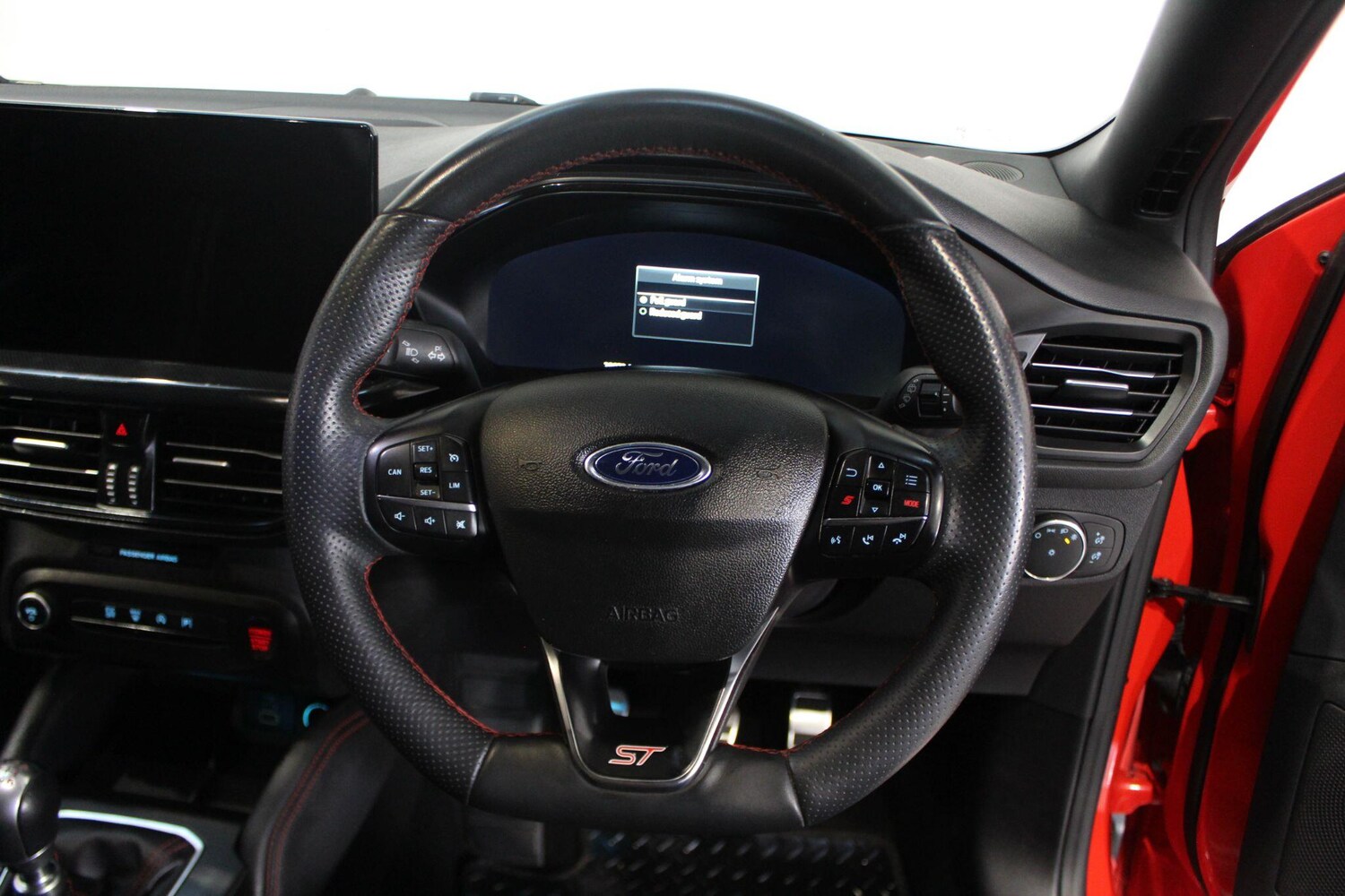 Used Ford Focus for sale - 77909613: Photo 50