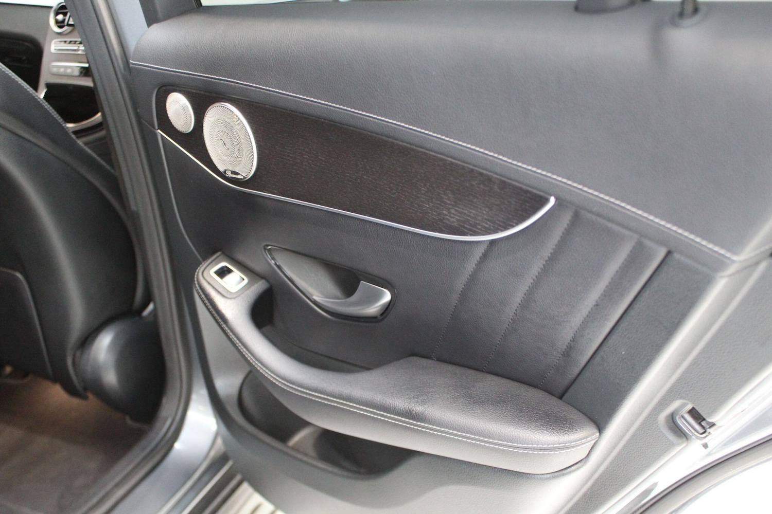 Used Mercedes-Benz GLC 2021 for sale - 78086028: Photo 33